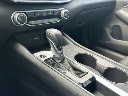 Used 2022 Nissan Altima 2.5 S FWD image 32