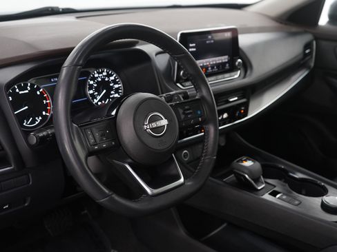 Used 2023 Nissan Rogue SV w/ SV Premium B Package image 21