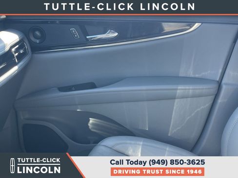 Certified 2022 Lincoln Nautilus Reserve w/ Equipment Group 201A image 21