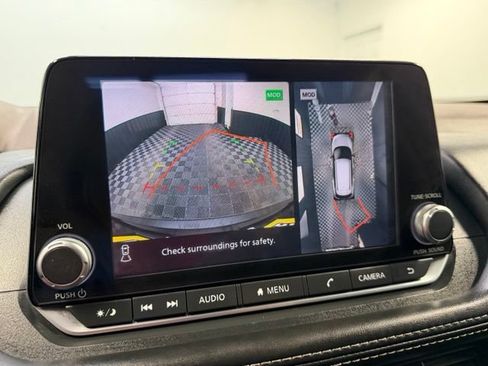 Used 2021 Nissan Rogue SV AWD/4WD image 21