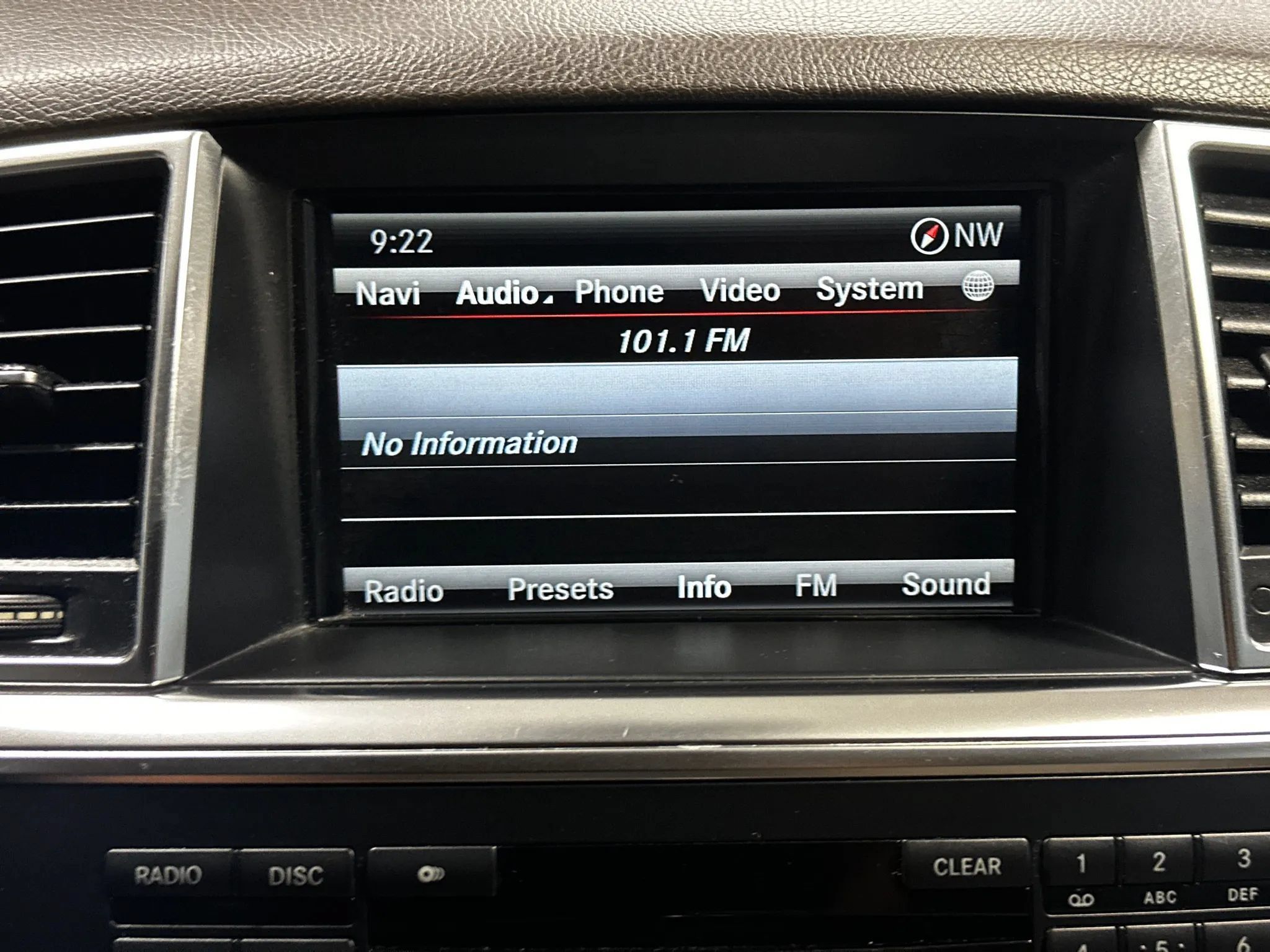 Used 2013 Mercedes-Benz ML 350 4MATIC image 33