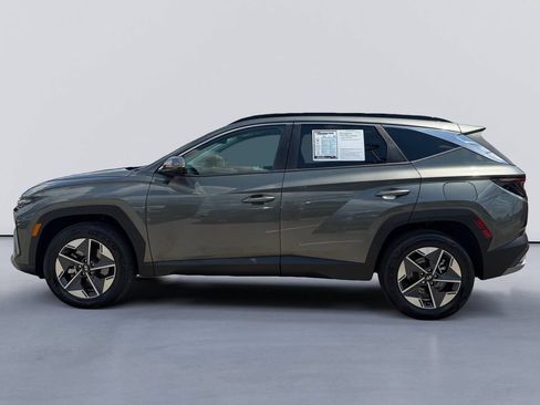 Certified 2025 Hyundai Tucson SEL AWD/4WD image 6