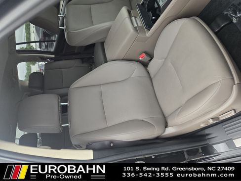 Used 2023 Lexus GX 460 Premium AWD/4WD image 19
