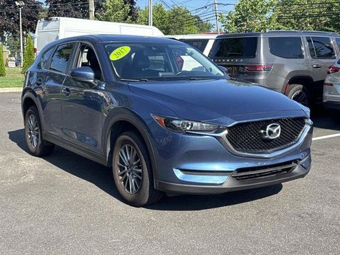 Used 2017 MAZDA CX-5 Touring w/ Preferred Equipment Package AWD/4WD image 3
