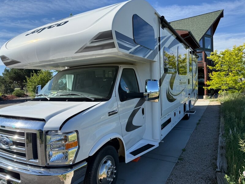 Used 2021 Ford E-450 and Econoline 450 Super Duty w/ Motorhome Prep Package RWD image 7