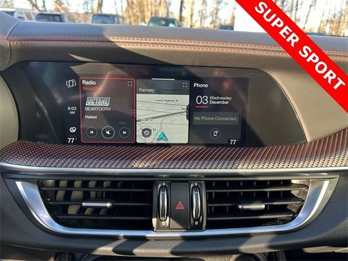 Used 2024 Alfa Romeo Stelvio Quadrifoglio image 20