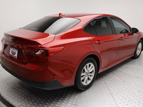 Certified 2025 Toyota Camry LE image 8