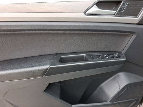 Used 2018 Volkswagen Atlas S image 11