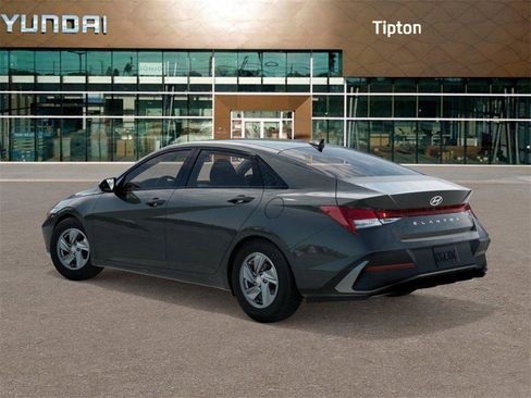 New 2026 Hyundai Elantra SE w/ Cargo Package image 5