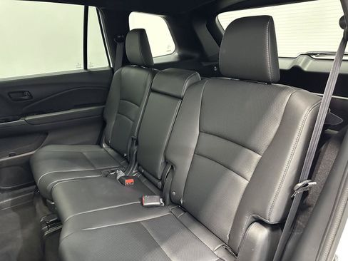 Certified 2022 Honda Passport EX-L image 25