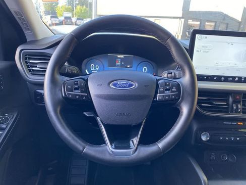 Used 2025 Ford Escape Platinum AWD/4WD image 20