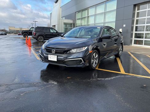 Used 2019 Honda Civic LX image 3