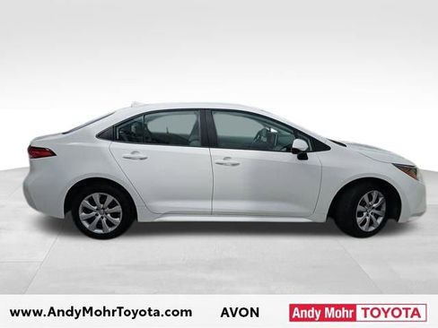 Used 2020 Toyota Corolla LE image 8