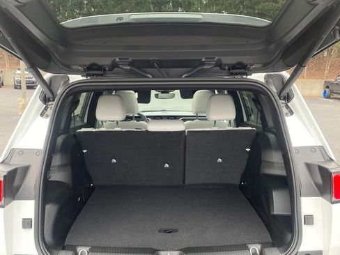 New 2026 Jeep Cherokee Limited AWD/4WD image 9