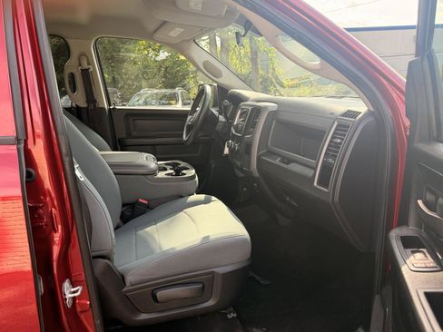 Used 2013 RAM 1500 Express AWD/4WD image 25