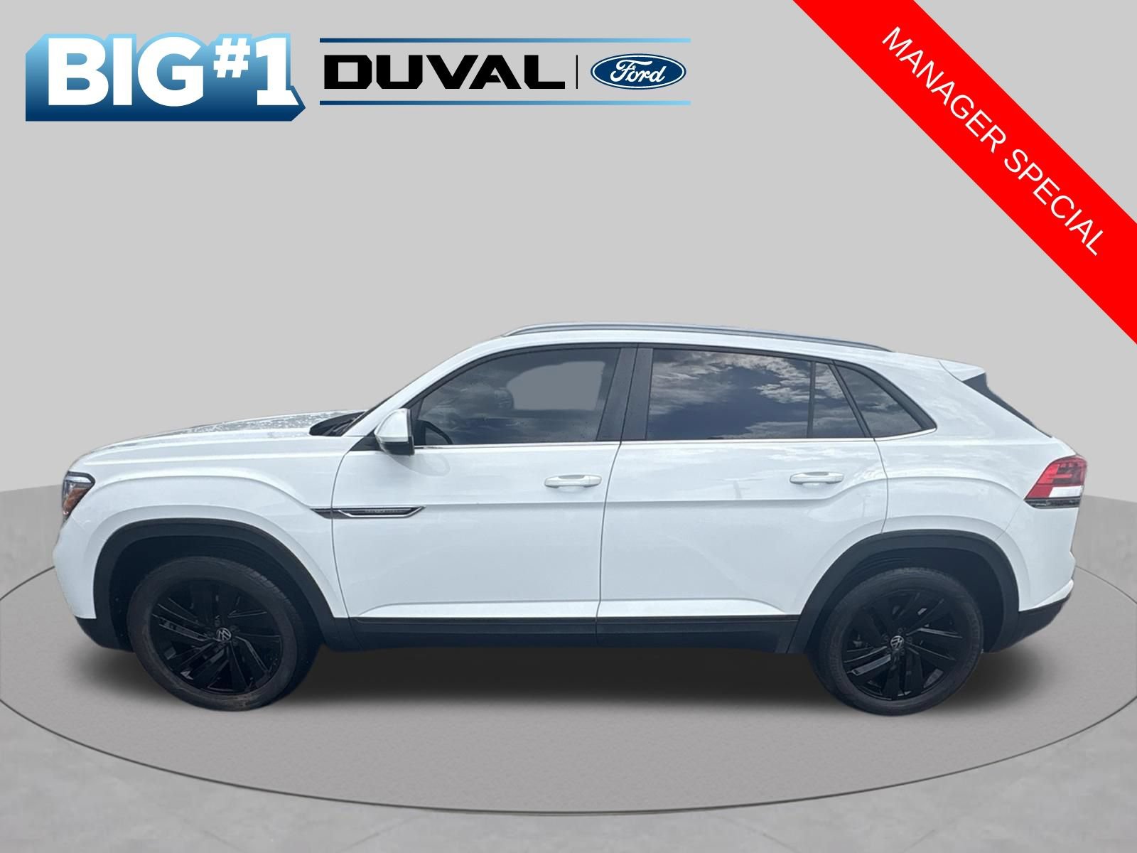 Used 2022 Volkswagen Atlas Cross Sport SE w/ Panoramic Sunroof Package AWD/4WD image 3