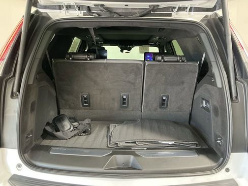 Used 2025 Cadillac Escalade Sport Platinum w/ LPO, ONYX Package AWD/4WD image 31