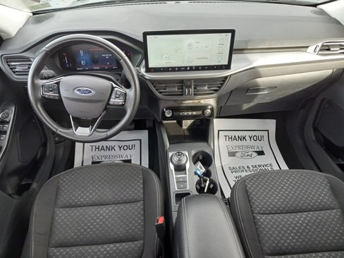 Used 2023 Ford Escape Active w/ Tech Pack #1 AWD/4WD image 17
