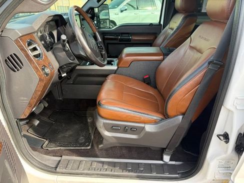 Used 2015 Ford F350 Platinum image 14