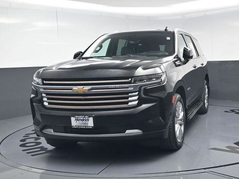 Used 2022 Chevrolet Tahoe High Country image 11