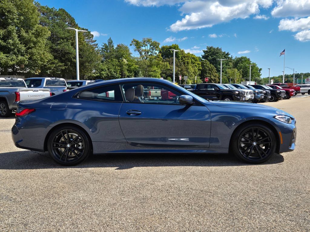 Used 2023 BMW 430i xDrive Coupe w/ M Sport Package AWD/4WD image 7
