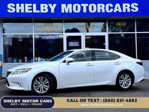 Used 2013 Lexus ES 350 w/ Luxury Pkg FWD image 1