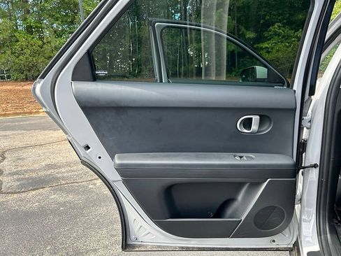 Used 2023 Hyundai Ioniq 5 SE w/ Cargo Package RWD image 13