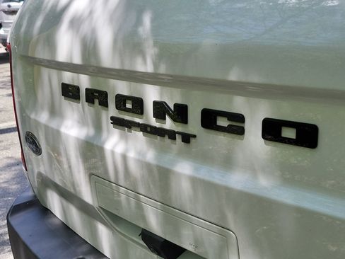 Used 2021 Ford Bronco Sport AWD/4WD image 7