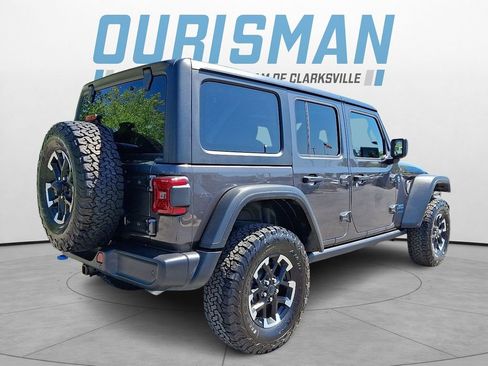 Used 2025 Jeep Wrangler Unlimited Rubicon 4xe w/ Safety Group AWD/4WD image 6