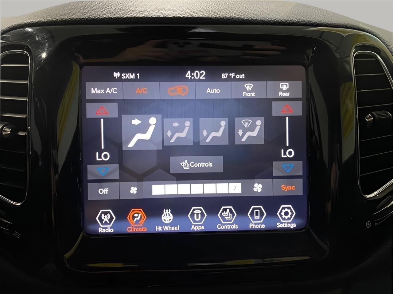 Used 2021 Jeep Compass Limited AWD/4WD image 11