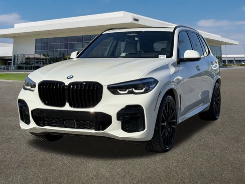 Certified 2023 BMW X5 xDrive40i w/ M Sport Package image 4