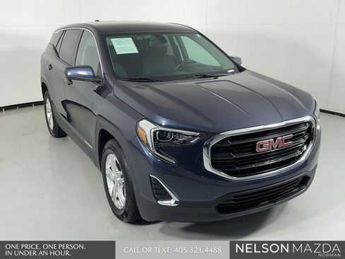 Used 2018 GMC Terrain SLE FWD image 3
