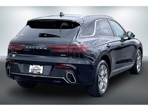 Used 2023 Genesis GV70 2.5T w/ Advanced Package AWD/4WD image 6