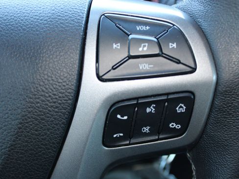 Used 2019 Ford Ranger XLT w/ Equipment Group 302A Luxury image 19