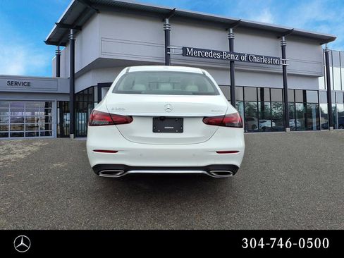 Used 2021 Mercedes-Benz E 350 4MATIC Sedan image 4