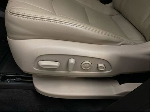 Used 2020 Buick Enclave Premium w/ Trailering Package, 5000 lbs. image 24