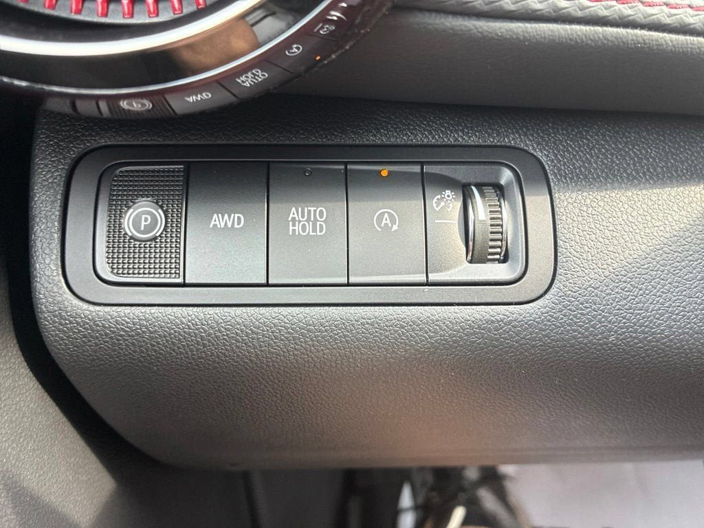 New 2027 Chevrolet Equinox RS w/ Safety and Technology Package AWD/4WD image 25