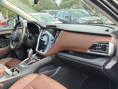Used 2020 Subaru Outback Touring XT AWD/4WD image 12