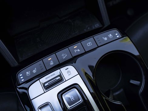 Used 2022 Hyundai Tucson Limited w/ Cargo Package image 30