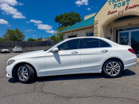 Used 2015 Mercedes-Benz C 300 Sedan image 25