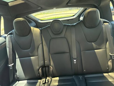 Used 2018 Tesla Model X 100D AWD/4WD image 10