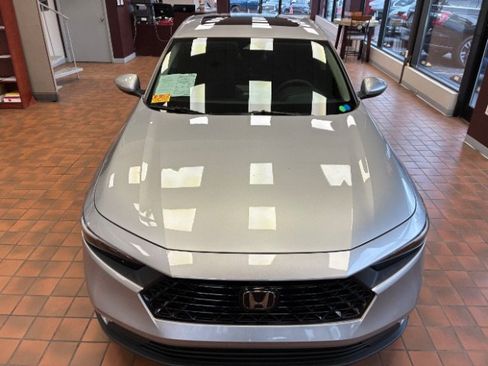 Used 2024 Honda Accord EX image 33