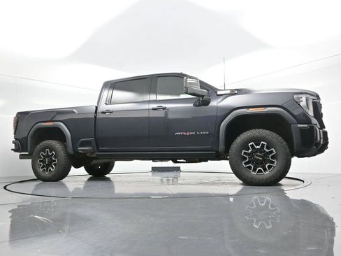 Used 2024 GMC Sierra 2500 AT4X AWD/4WD image 48