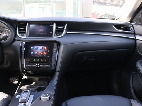 Certified 2023 INFINITI QX50 Pure image 24