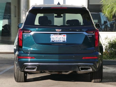 New 2025 Cadillac XT6 Premium Luxury image 4