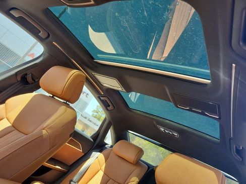 Used 2025 Audi A8 L 3.0T image 13