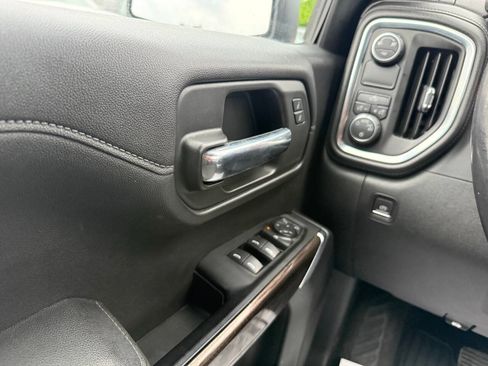 Used 2019 Chevrolet Silverado 1500 LT w/ Texas Edition RWD image 30