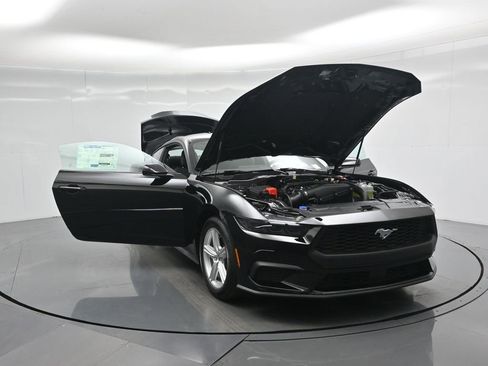 New 2026 Ford Mustang Coupe image 28