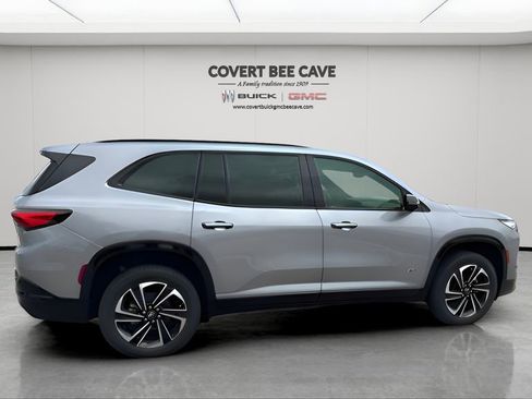 New 2025 Buick Enclave Sport Touring w/ Power Package image 17