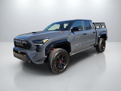 Used 2024 Toyota Tacoma TRD Pro AWD/4WD image 5